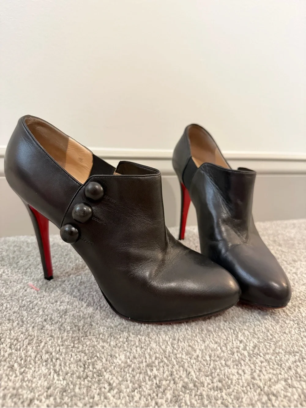 Christian Louboutin US 9-9.5/EU 41 RESOLED Ankle Booties w/ Buttons - Picture 1 of 9